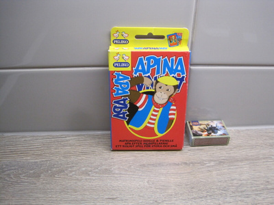 PELIKO APINA KORTIT, MATKIMISPELI ISOILLE JA PIENILLE