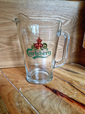 Calsberg vesikannu 1.5L. Hieno