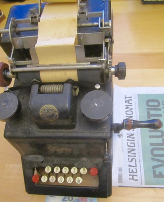 VANHA Laskukone Dalton 1900-l Iso UPEA Painava