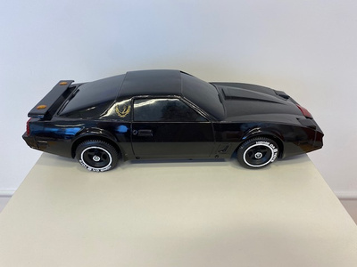 Ritariässä auto