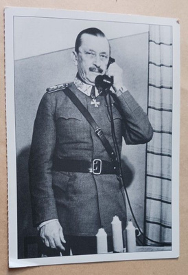 Ylipäällikkö Mannerheim Otavan kansanopistossa 1940,  kulk.