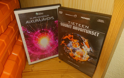 Alkuräjähdys + Maan Synty DVD x 2