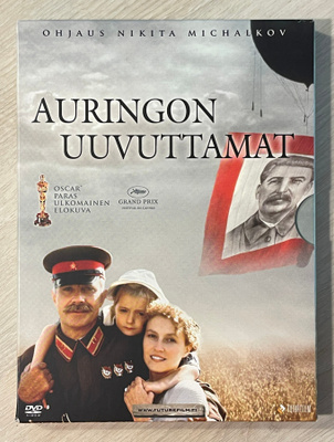 Nikita Mikhalkov: Auringon uuvuttamat (1994) Oscar-voittaja