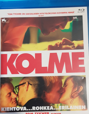 Kolme -Blu-Ray