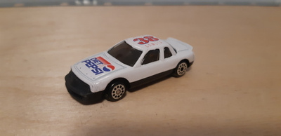 Nascar auto Peter Comlia Pepsi sarjasta