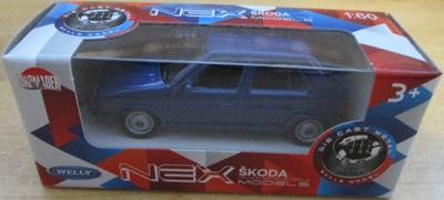 Skoda Favorit 135i HB 5 door Dark Blue Welly Nex Models 1:60