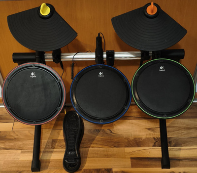 Guitar Hero, Logitech Wireless Drum Controller
