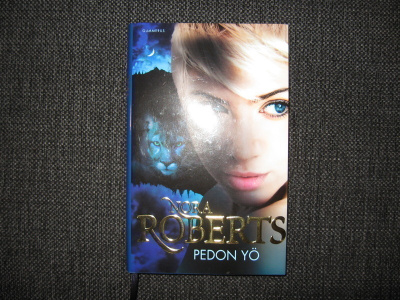 Nora Roberts*PEDON YÖ v.2011 kirja
