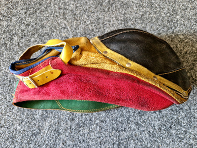 Karhu Vintage pesäpalloräpylä Pikipeikko.HIENO