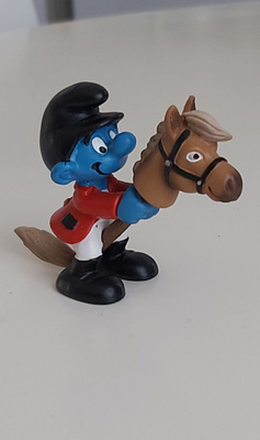 Peyo Schleich  SMURFFI JA KEPPIHEVONEN