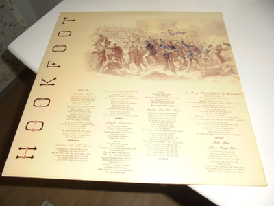 Hookfoot – Roaring