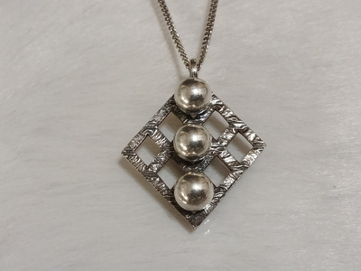 Design Janne Jouko hopea riipus kaulakoru JJ 813H 925
