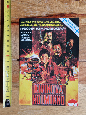 Kivikova Kolmikko elokuvan mainospostikortti 1980-luvulta