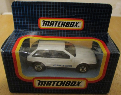 Volvo 480 ES Coupe 3 door White 1987 Matchbox Blue Box 1:64