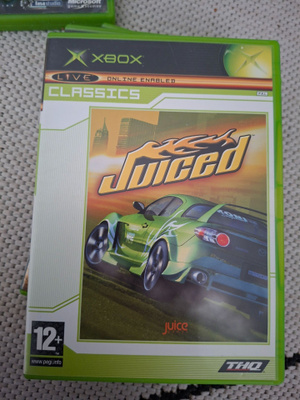 XBOX Juiced, ei ohjeita