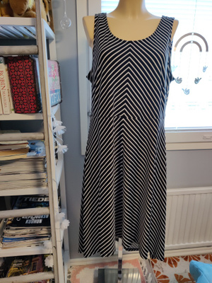 Mekko koko XXL Impuls