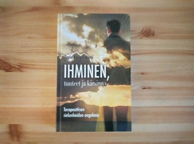 Tapio Kangasniemi: Ihminen, tunteet ja kärsimys