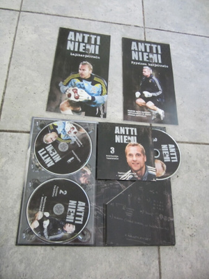Antti Niemi: Vastuunkantaja - maalivahdin tie (3xDVD)