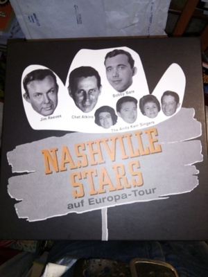 4CD + 1DVD BOX NASHVILLE STARS auf Europa-Tour
