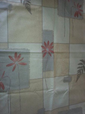Beige kukkakuvioinen kangas 50x280