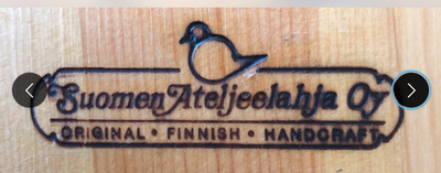 Suomen Ateljeelahjan valmistama puukello