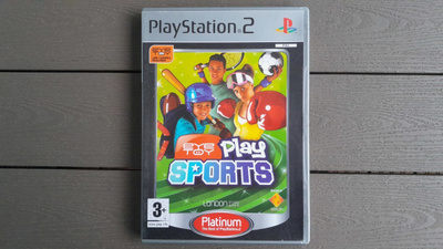 PS2: EyeToy: Play Sports peli (2006)