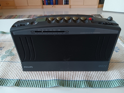 Matkaradio Philips AE2306