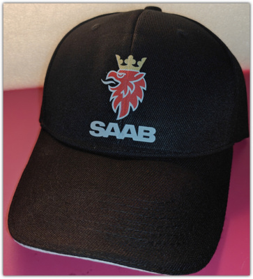 Uusi ja käyttämätön musta Saab lippalakki #30678