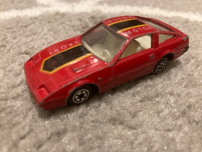 Nissan 300zx 1/64 Yatming pikkuauto.