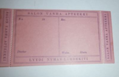 Lääke-etiketti, Salon Vanha Apteekki, Lyydi Nyman-Lähdekivi