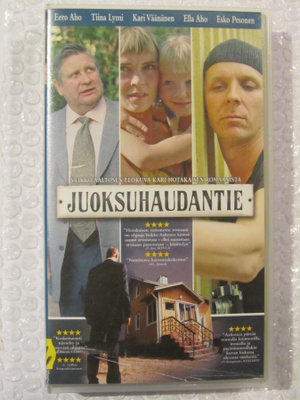 Juoksuhaudantie • VHS