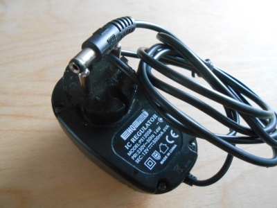 HQ POWER IC REGULATOR PS1205R 12V Laturi.