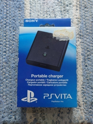 PS vita porable charger "uusi"