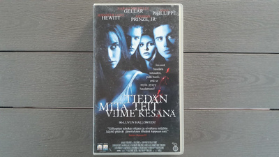 VHS: Tiedän Mitä Teit Viime Kesänä (Jennifer Love Hewit 1997