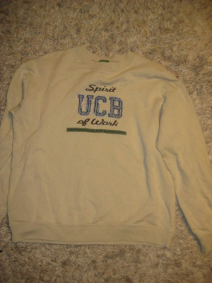 ** Benetton collegepaita  koko n 158-164 cm *