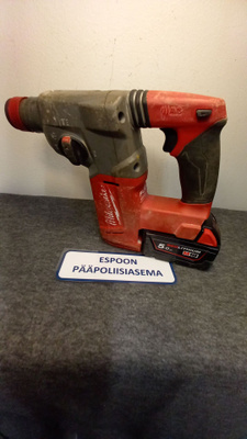 [T3181] Milwaukee M18 CHX Poravasara + akku