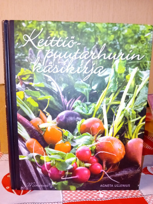 Ullenius : Keittiöpuutarhurin käsikirja  ( SIS POSTIKULU  )