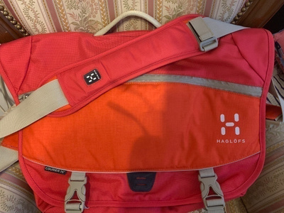 HAGLÖFS COURIER 15” OIKALAUKU