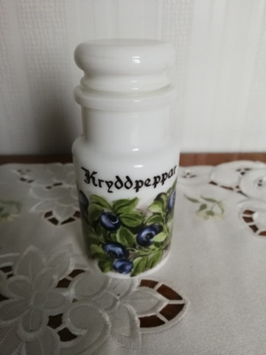 Maustepippuri  Kryddpeppar purkki