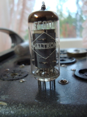 Radioputki EF804