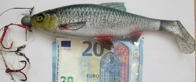 VANHA Viehe Usitin  ISO n. 25 cm Kumia