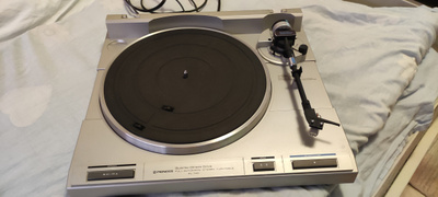 Pioneer PL-740 LP soitin