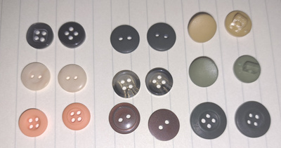 11-15mm nappi eri värisiä
