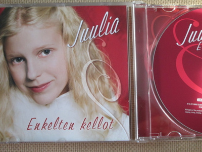 Juulia: Enkelten kellot CD