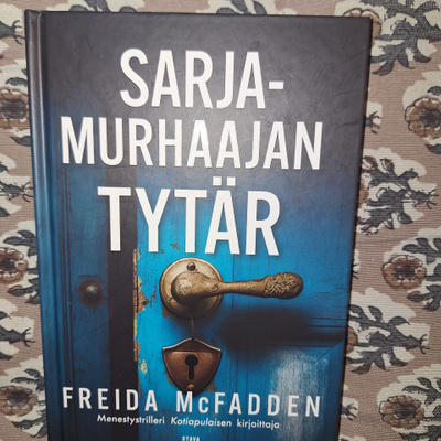 Freida McFadden : Sarjamurhaajan tytär 1p