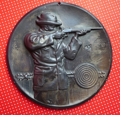 Ampuja merkki kilpi metallia vanha halk 12 cm