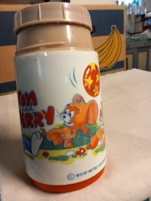 tom ja jerry termoskannu v 1973
