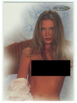 1997 Hot Shots #34 Nikita