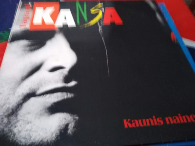 Tapani Kansa Kaunis Nainen
