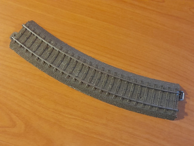 Märklin 24130 kaareva raide 1kpl.Â